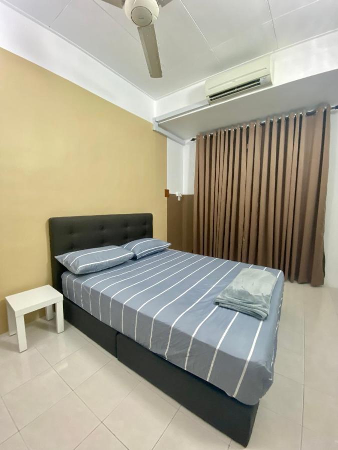 Comfy Sutera Seberang Jaya Villa Kampong Belah Dua Kültér fotó